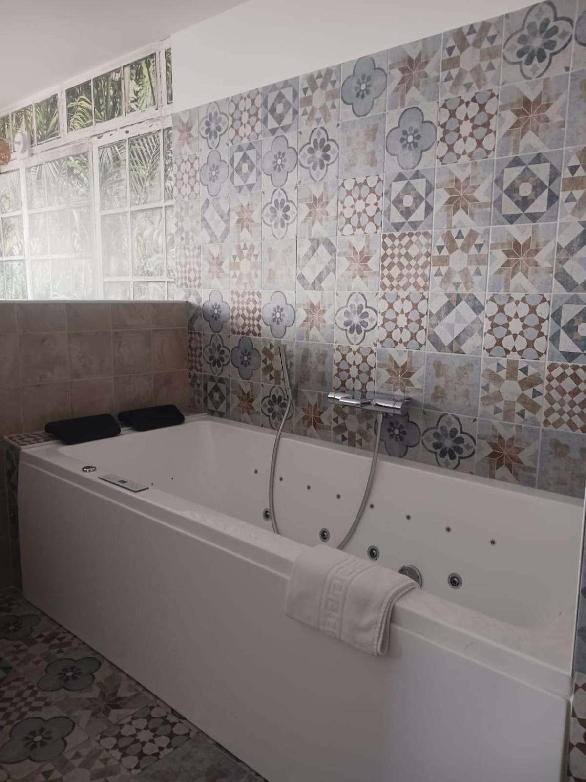 Hotel Cotinga Villars-les-Dombes Zewnętrze zdjęcie